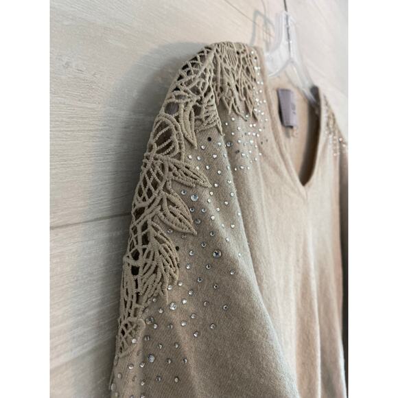 Liv Milano blouse - Picture 4 of 4